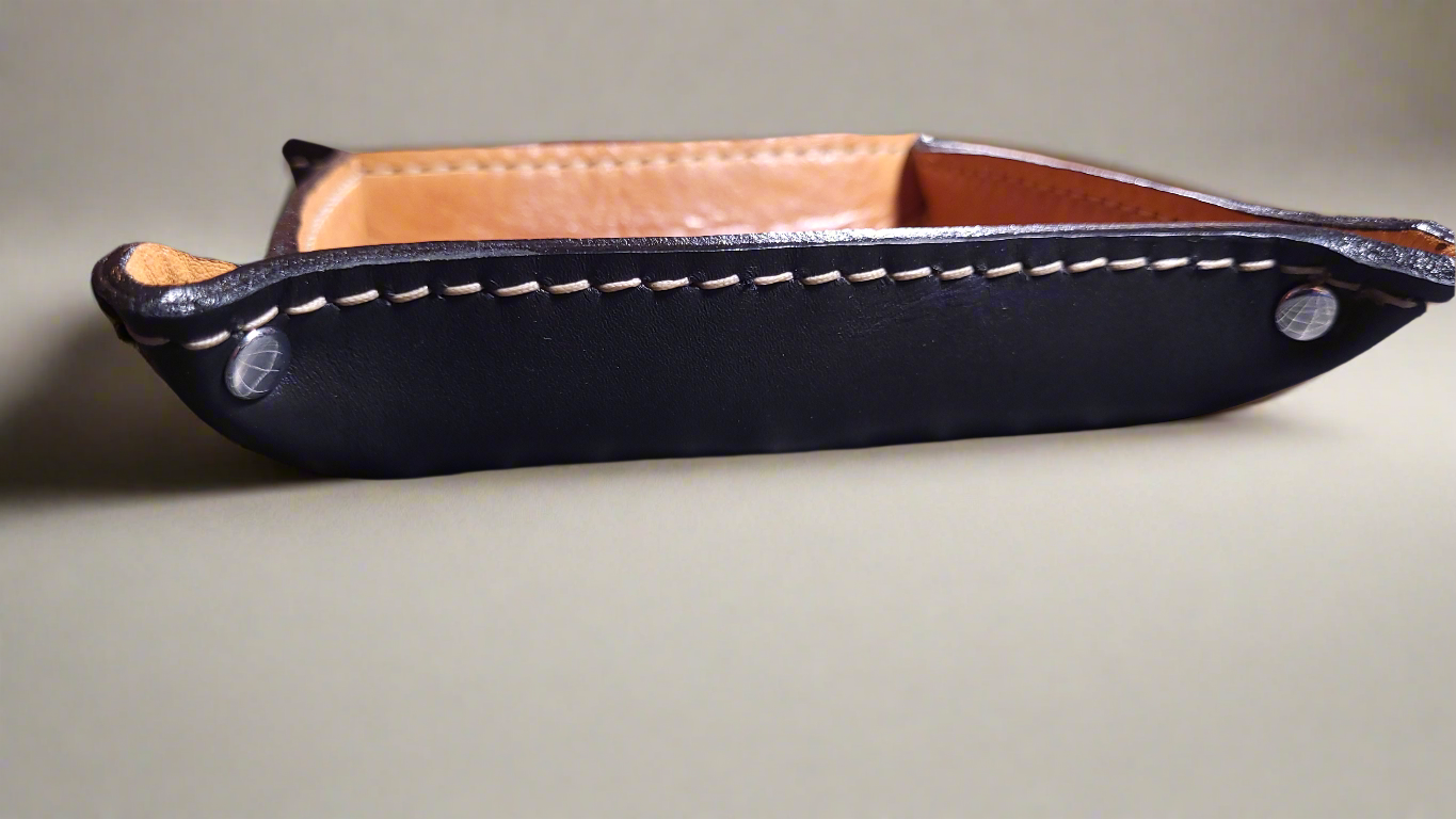 No. 9 Ranch Catchall Tray